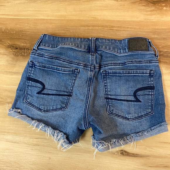 American Eagle Jean Shorts Womens 2 Denim Stretch Shortie Midi Lot of 2 - Picture 8 of 8